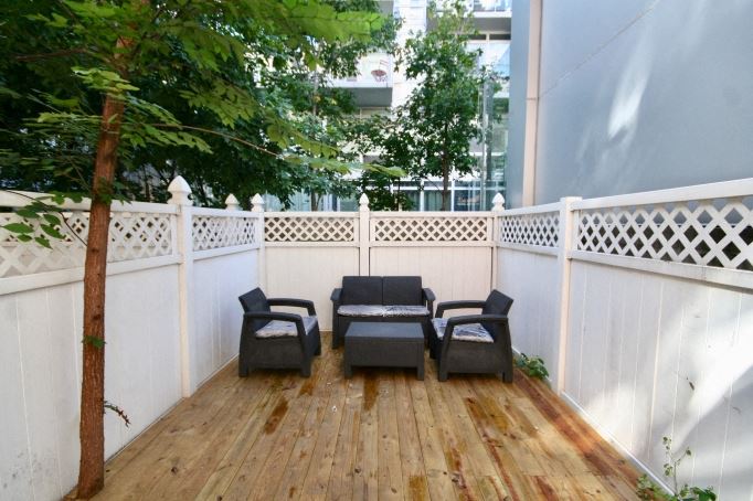 422 EAST 14TH STREET - 2 BR / 1 BATH / GARDEN